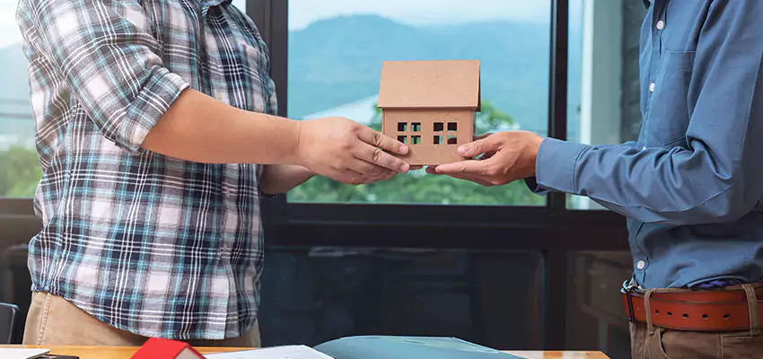 How We Determine Your Sell House with Reverse Mortgage Offer in Glen Cove, NY?